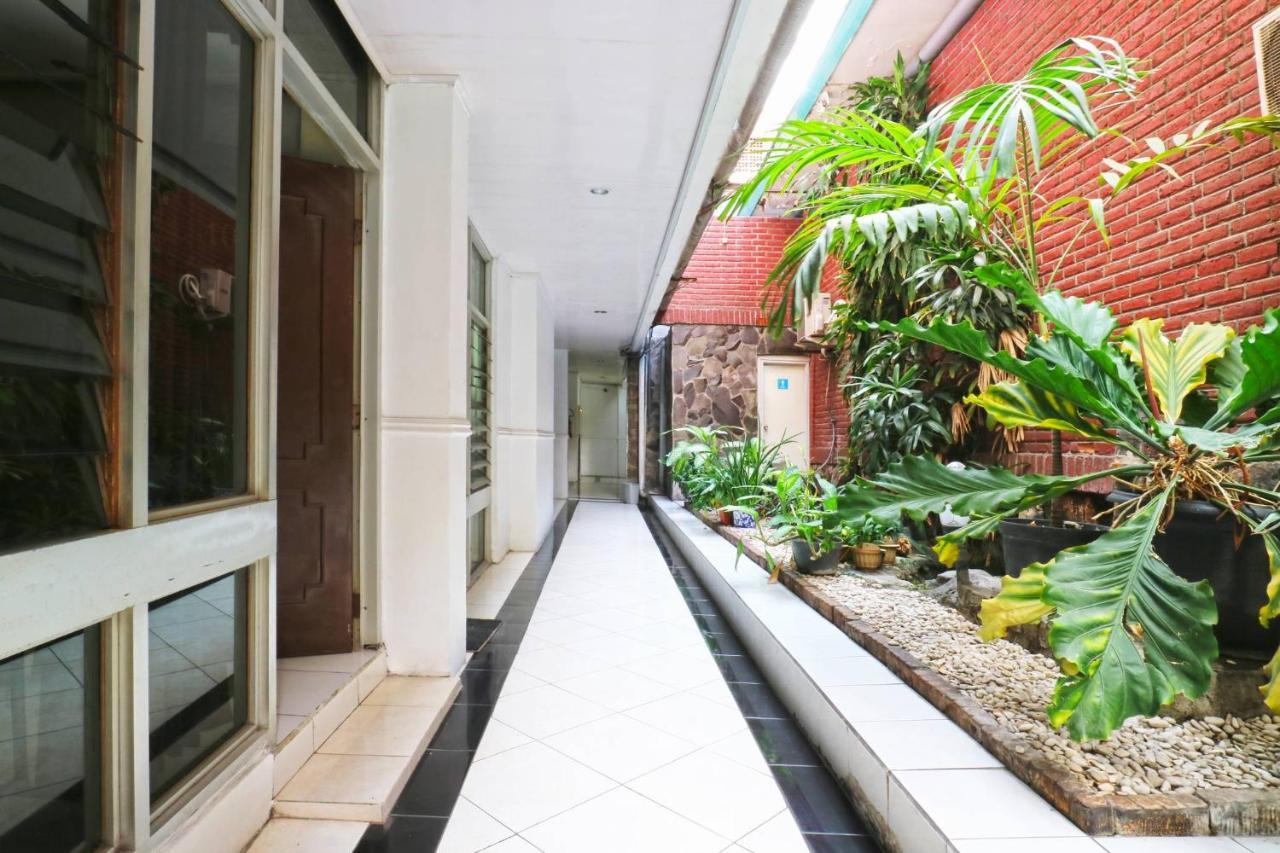 Hotel Tanjung Surabaya Exterior photo
